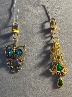 Hand Crafted Gold Owl & Green Teardrop Keychain Set